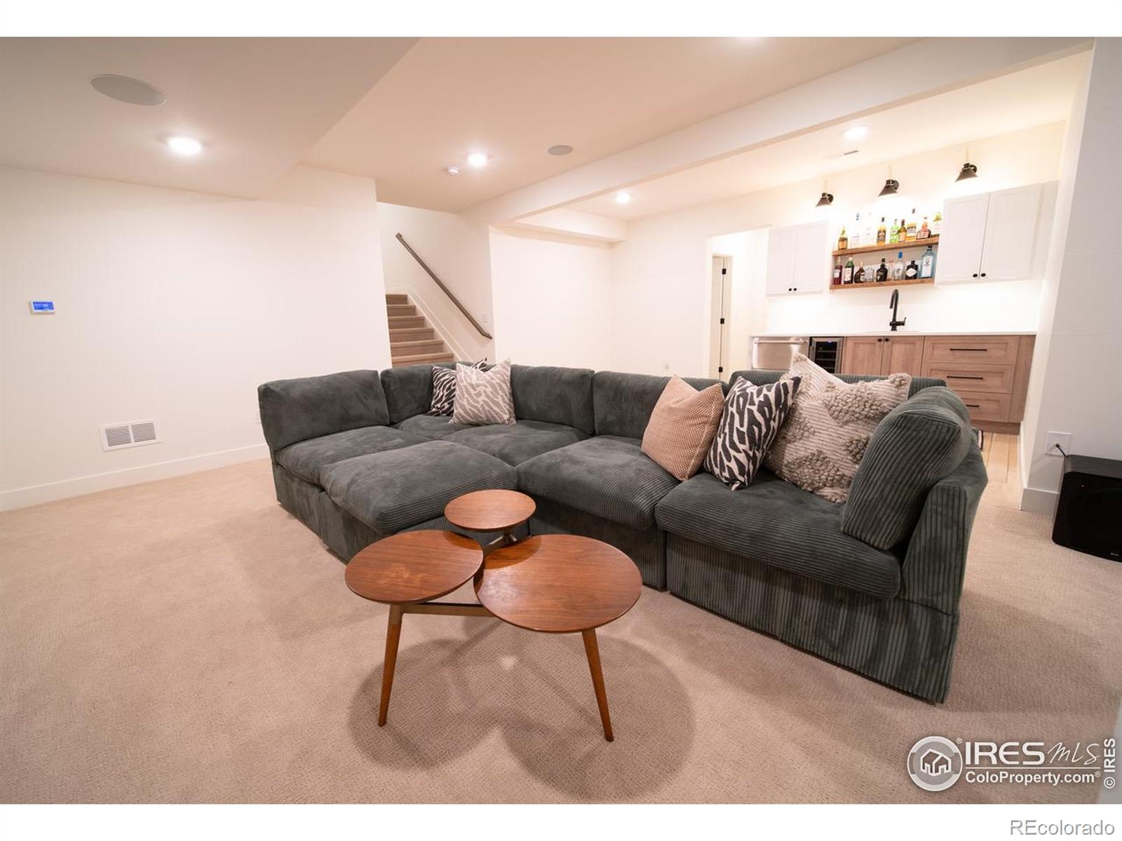 MLS Image #26 for 9415 e 58th drive,denver, Colorado