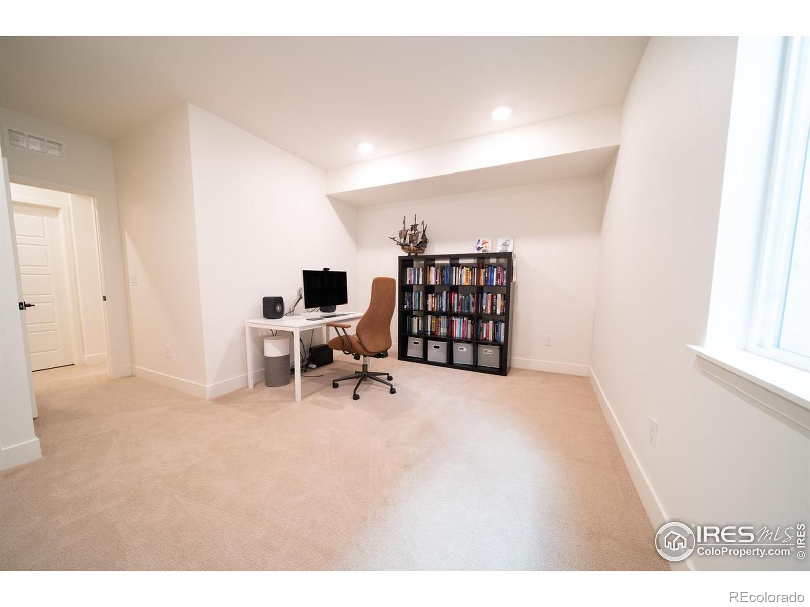 MLS Image #28 for 9415 e 58th drive,denver, Colorado
