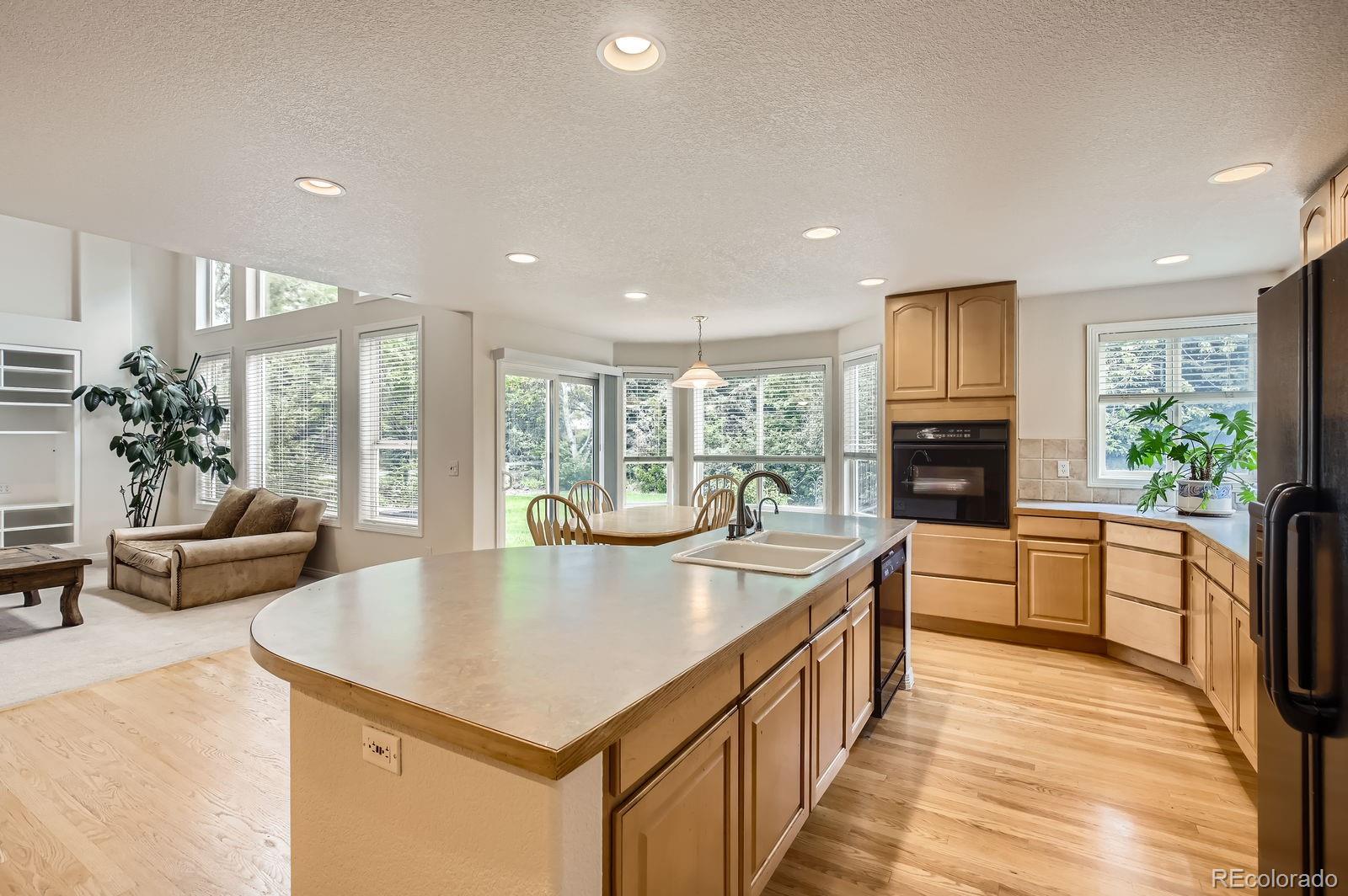 MLS Image #10 for 2215  parkview drive,longmont, Colorado