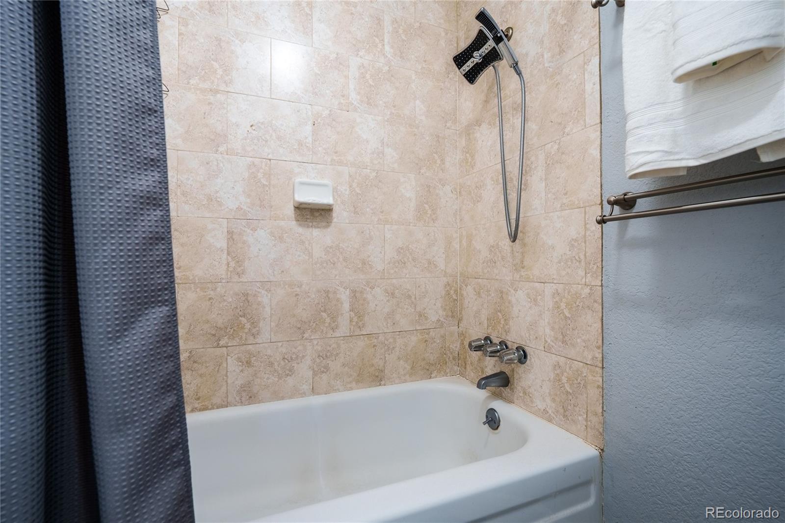 MLS Image #24 for 4571 s memphis street,aurora, Colorado