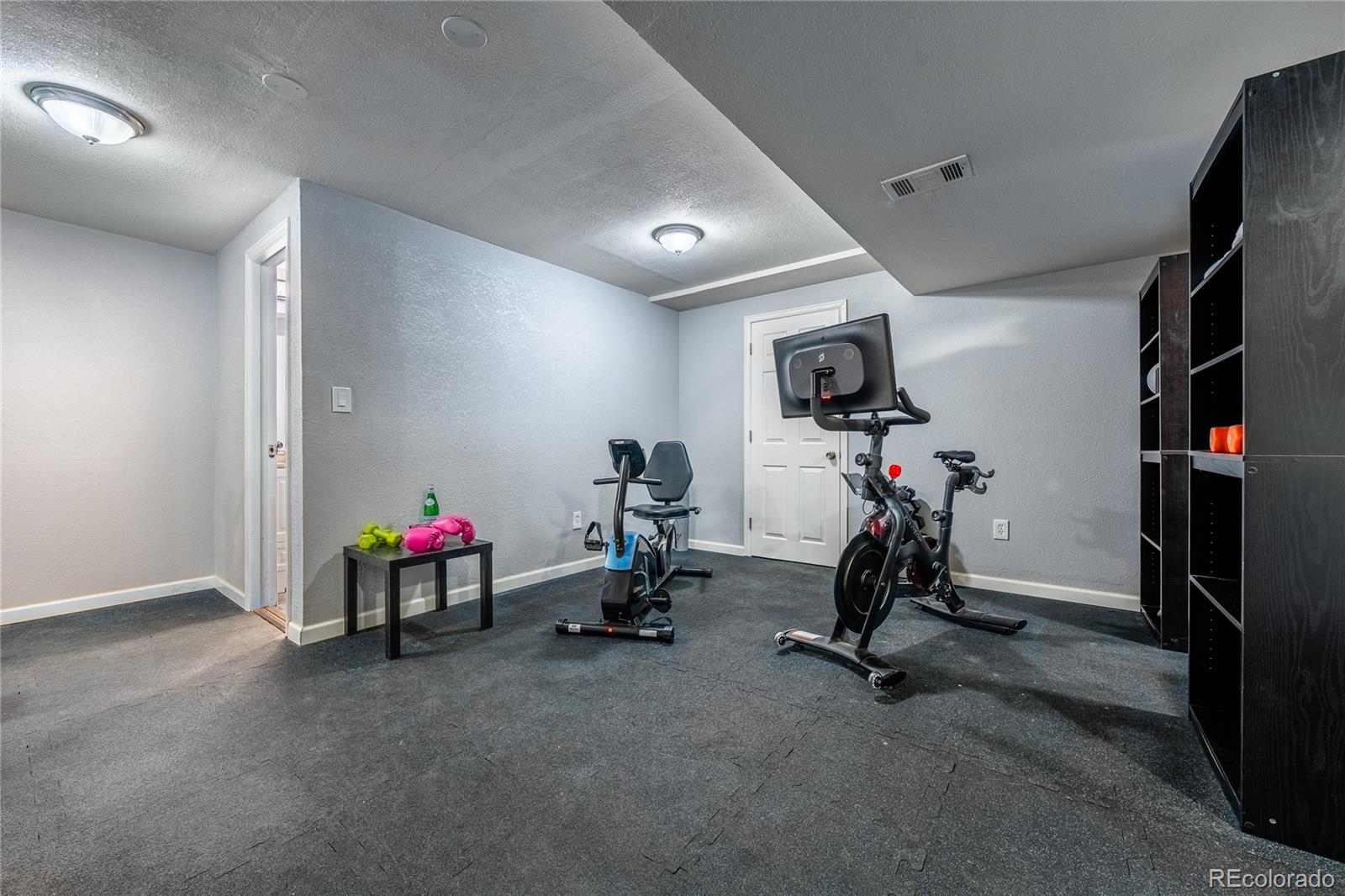 MLS Image #29 for 4571 s memphis street,aurora, Colorado