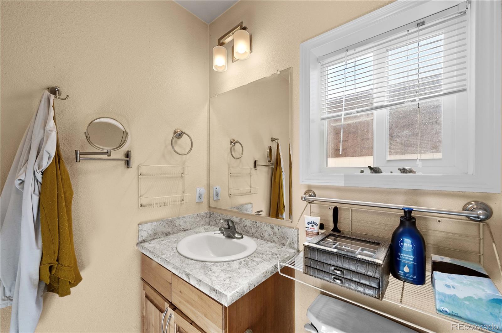 MLS Image #18 for 247  shannon trail,cotopaxi, Colorado