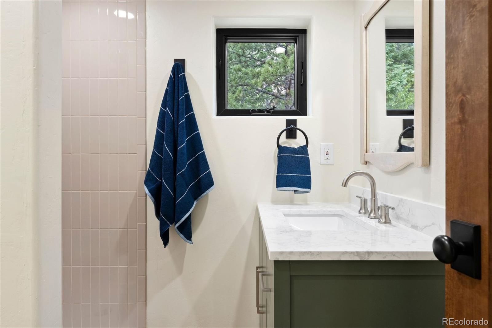 MLS Image #39 for 205  loop drive,georgetown, Colorado
