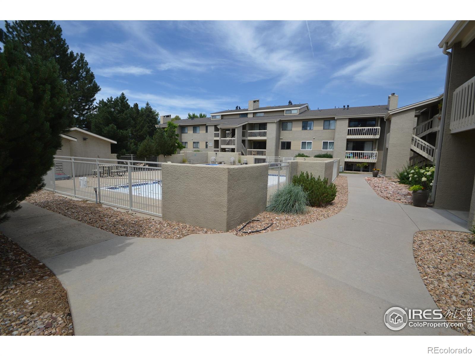 MLS Image #12 for 30 s boulder circle,boulder, Colorado