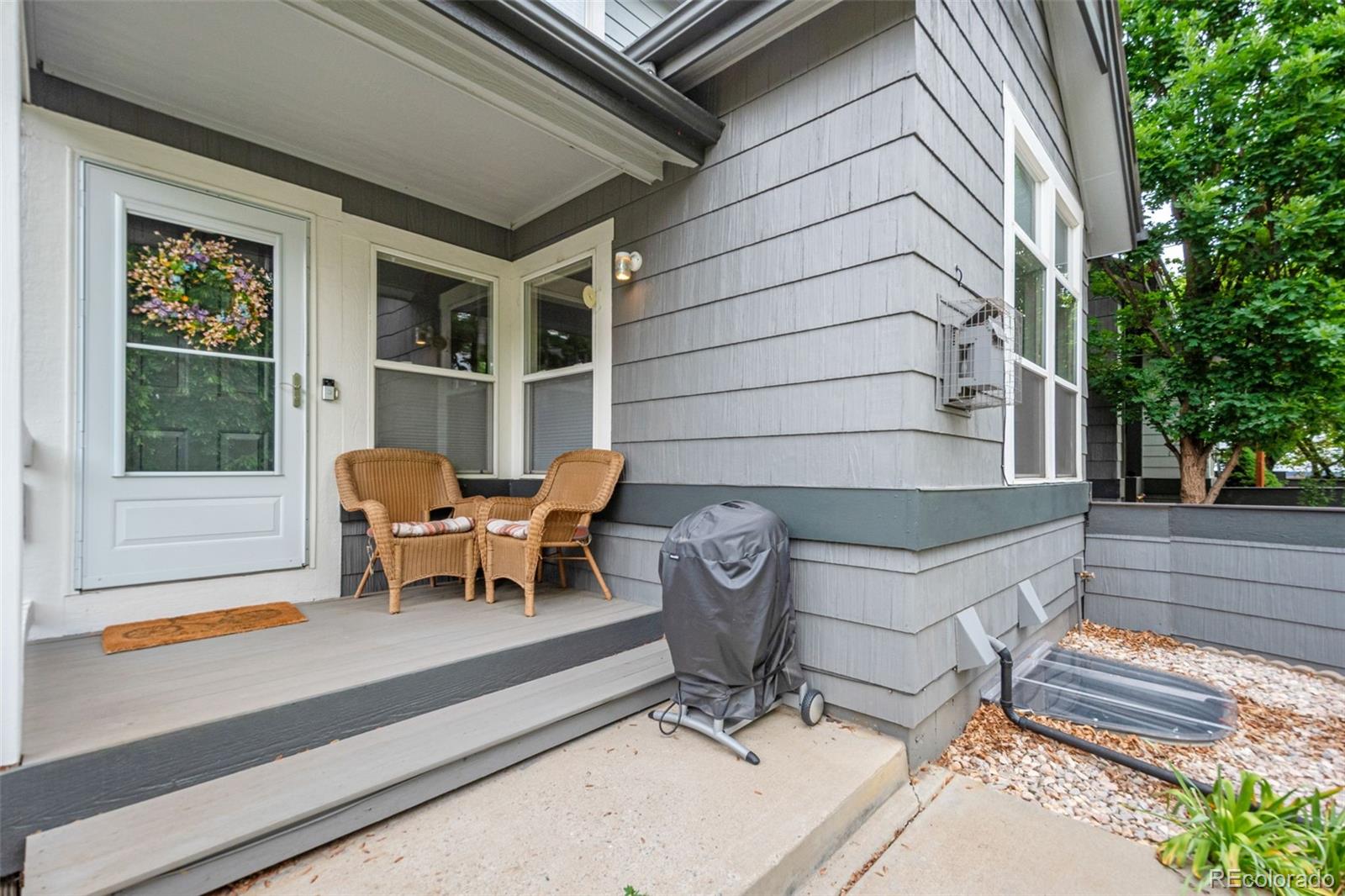 MLS Image #3 for 3748  oakwood drive,longmont, Colorado
