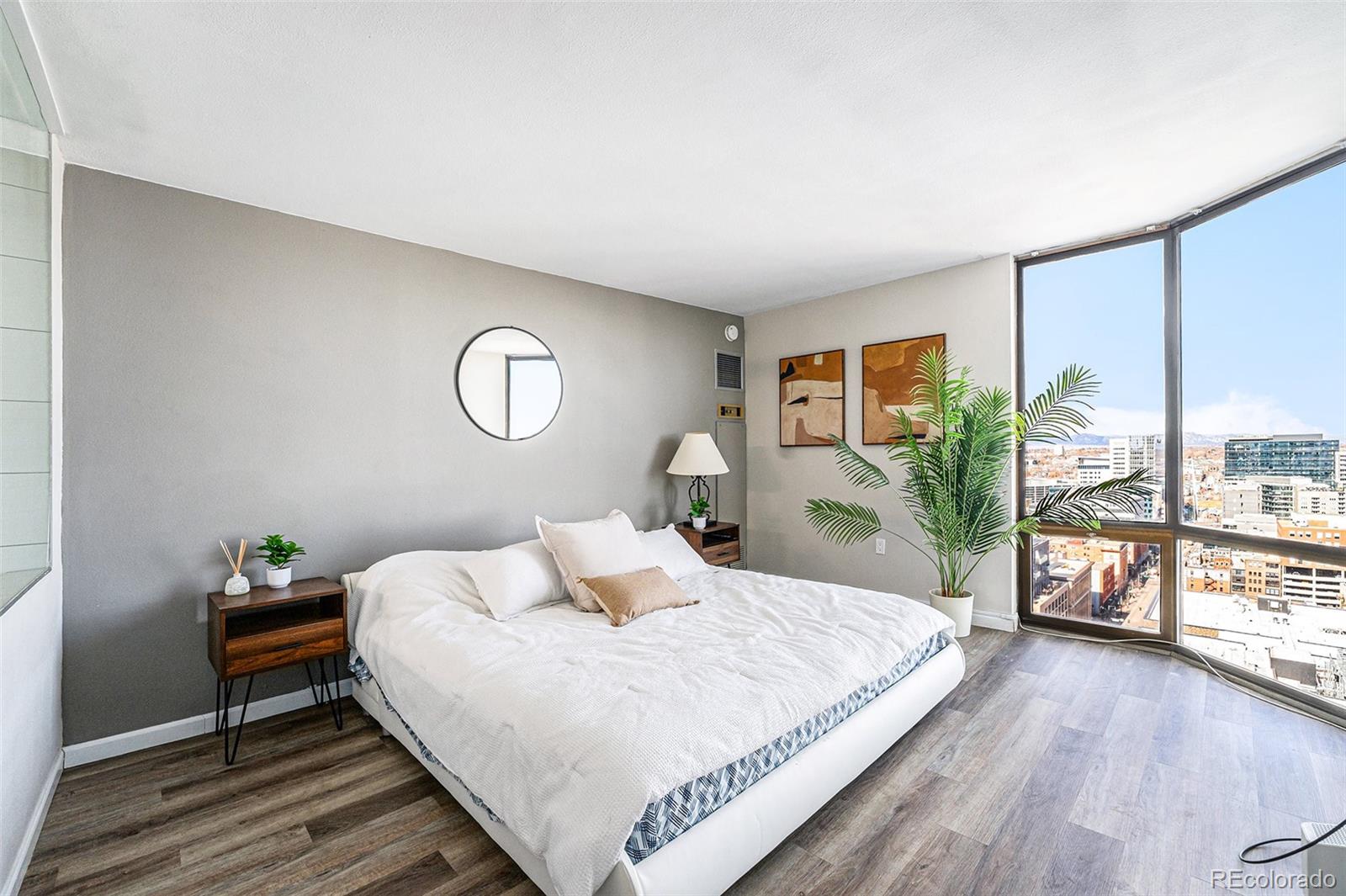 MLS Image #5 for 1625  larimer street,denver, Colorado