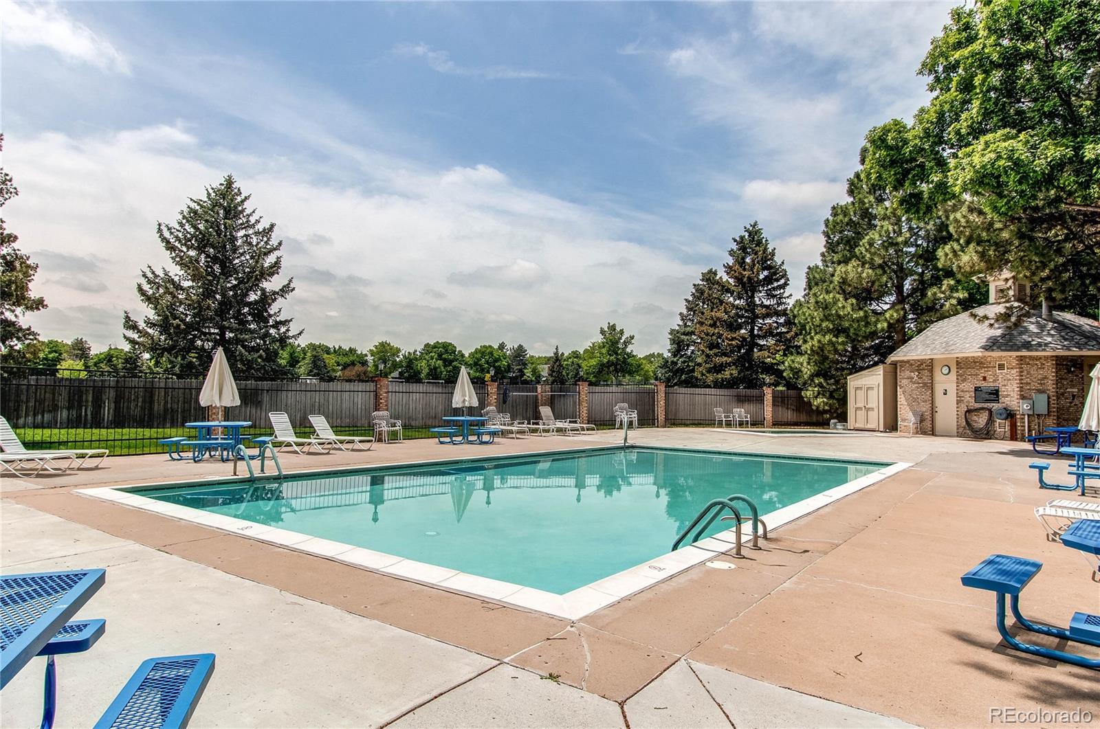 MLS Image #34 for 7682 s cove circle,centennial, Colorado
