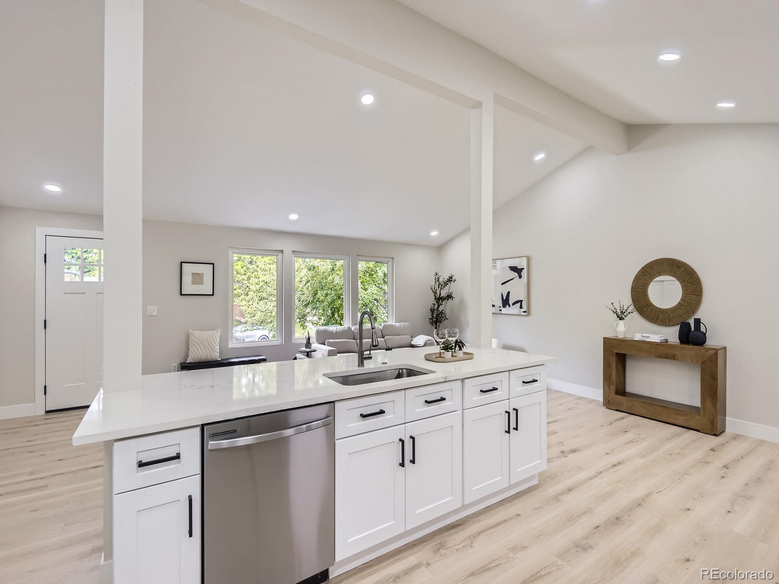 MLS Image #10 for 3793 s sebring court,denver, Colorado