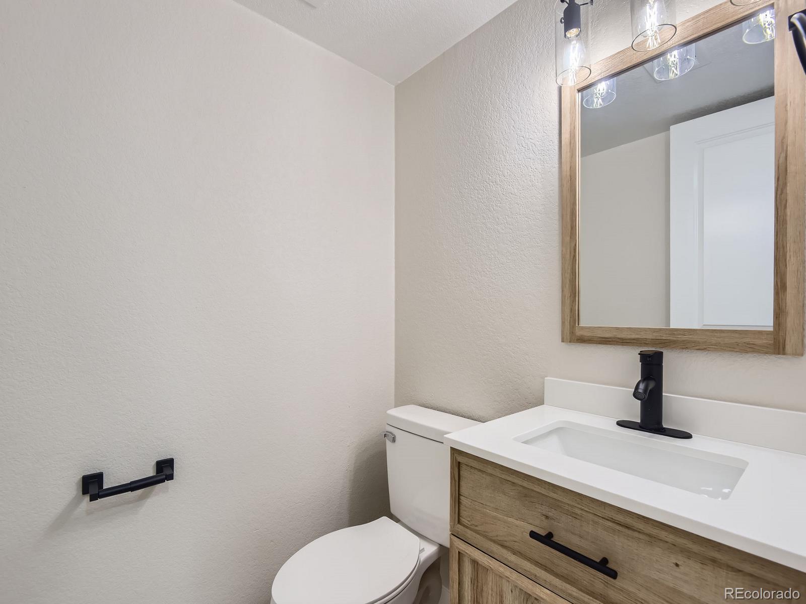 MLS Image #19 for 3793 s sebring court,denver, Colorado