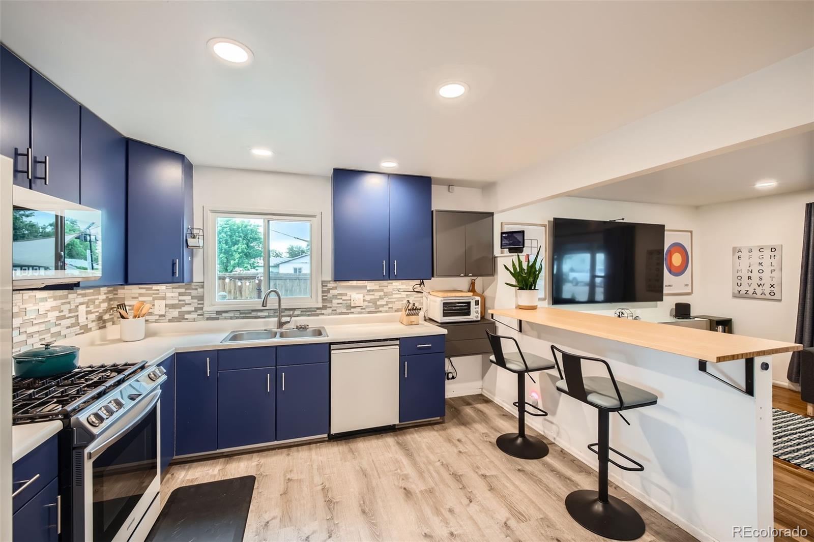 MLS Image #8 for 1226  pando avenue,colorado springs, Colorado