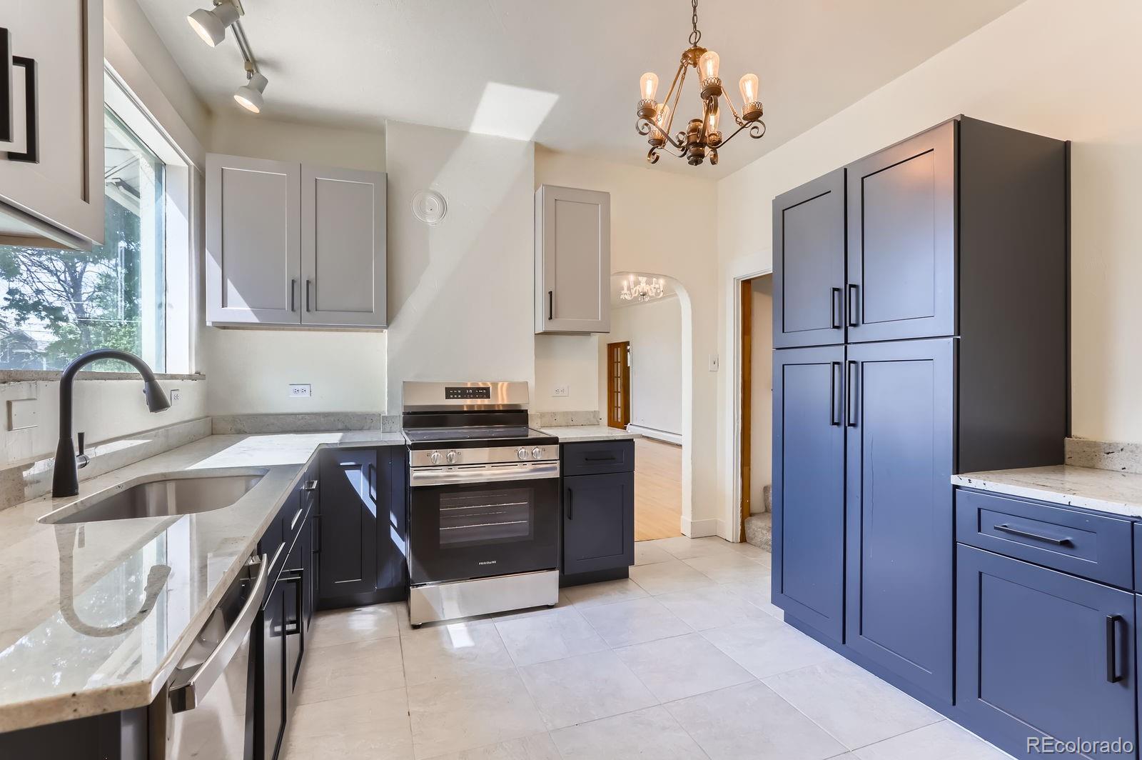 MLS Image #6 for 3246 w 53rd avenue,denver, Colorado