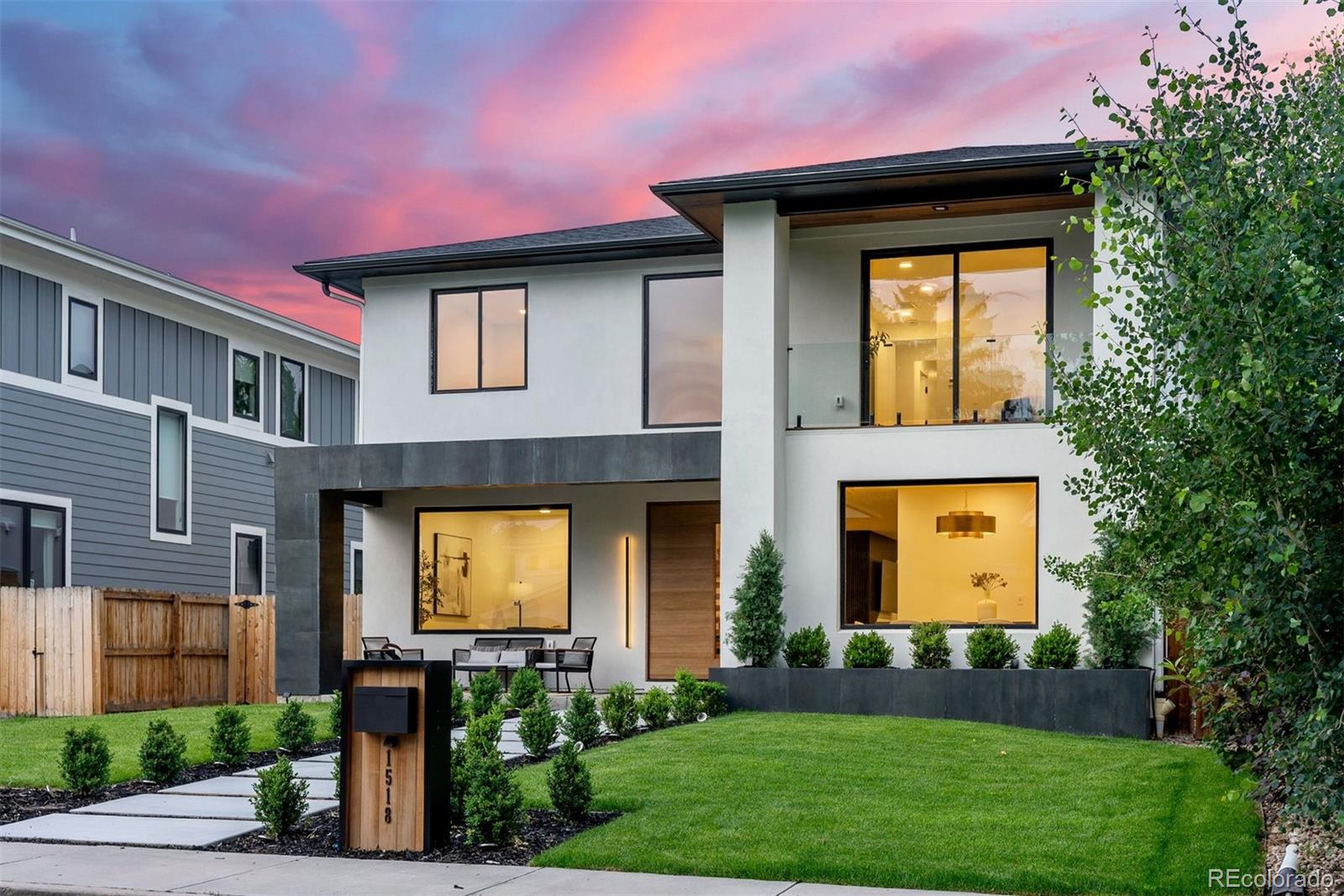 MLS Image #17 for 1518 s columbine street,denver, Colorado