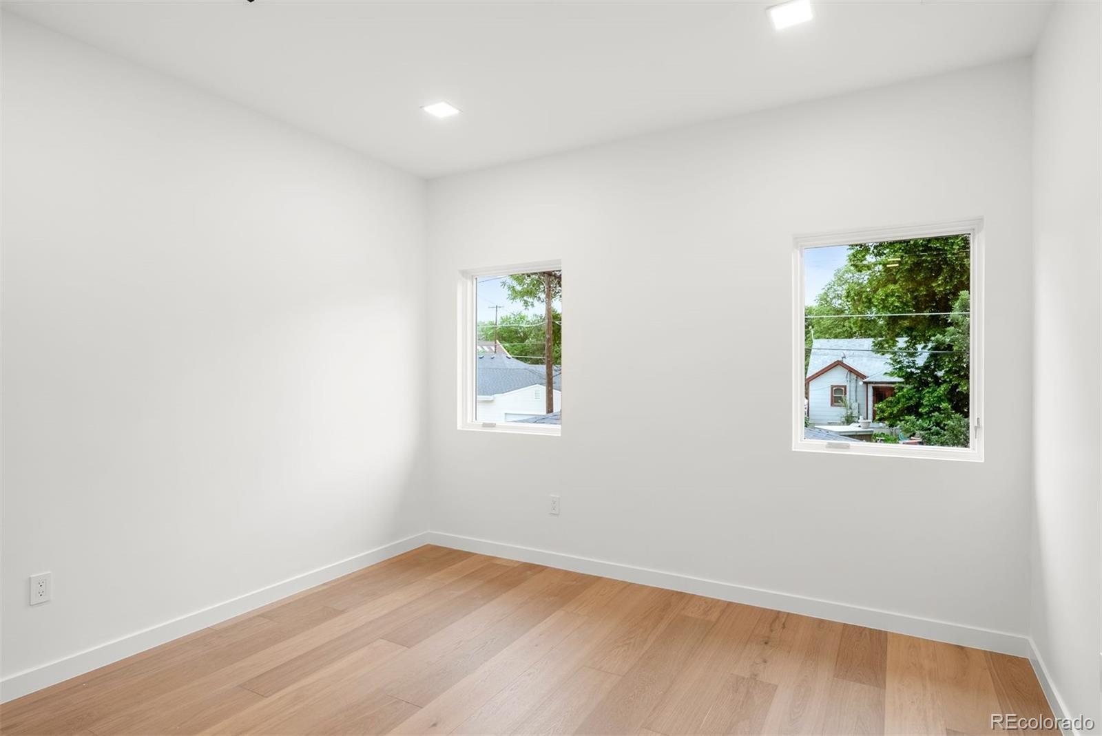 MLS Image #38 for 1518 s columbine street,denver, Colorado