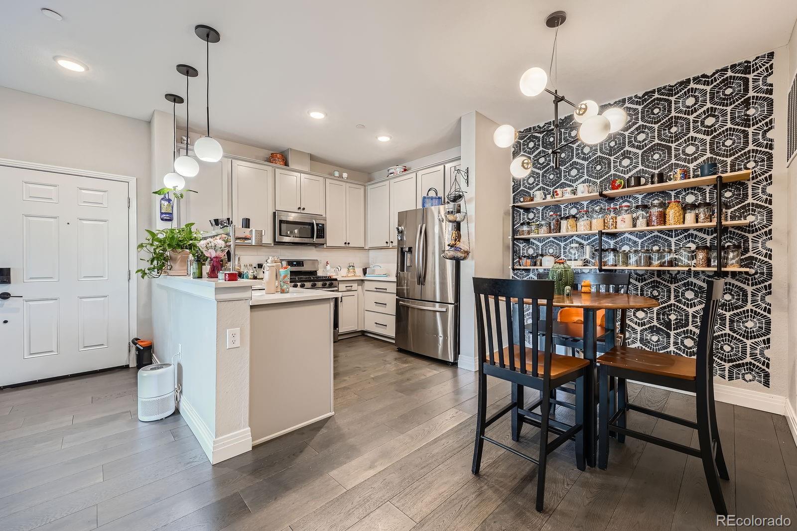 MLS Image #13 for 1831 s dunkirk street,aurora, Colorado