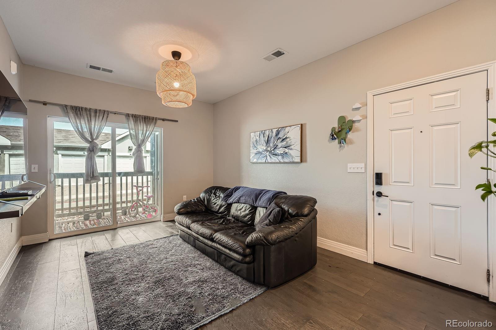 MLS Image #5 for 1831 s dunkirk street,aurora, Colorado