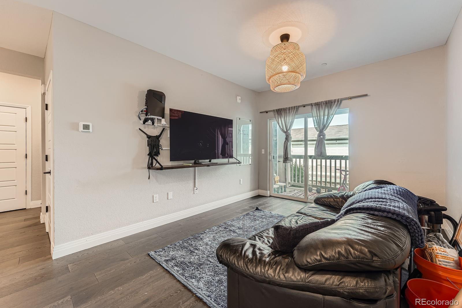 MLS Image #6 for 1831 s dunkirk street,aurora, Colorado