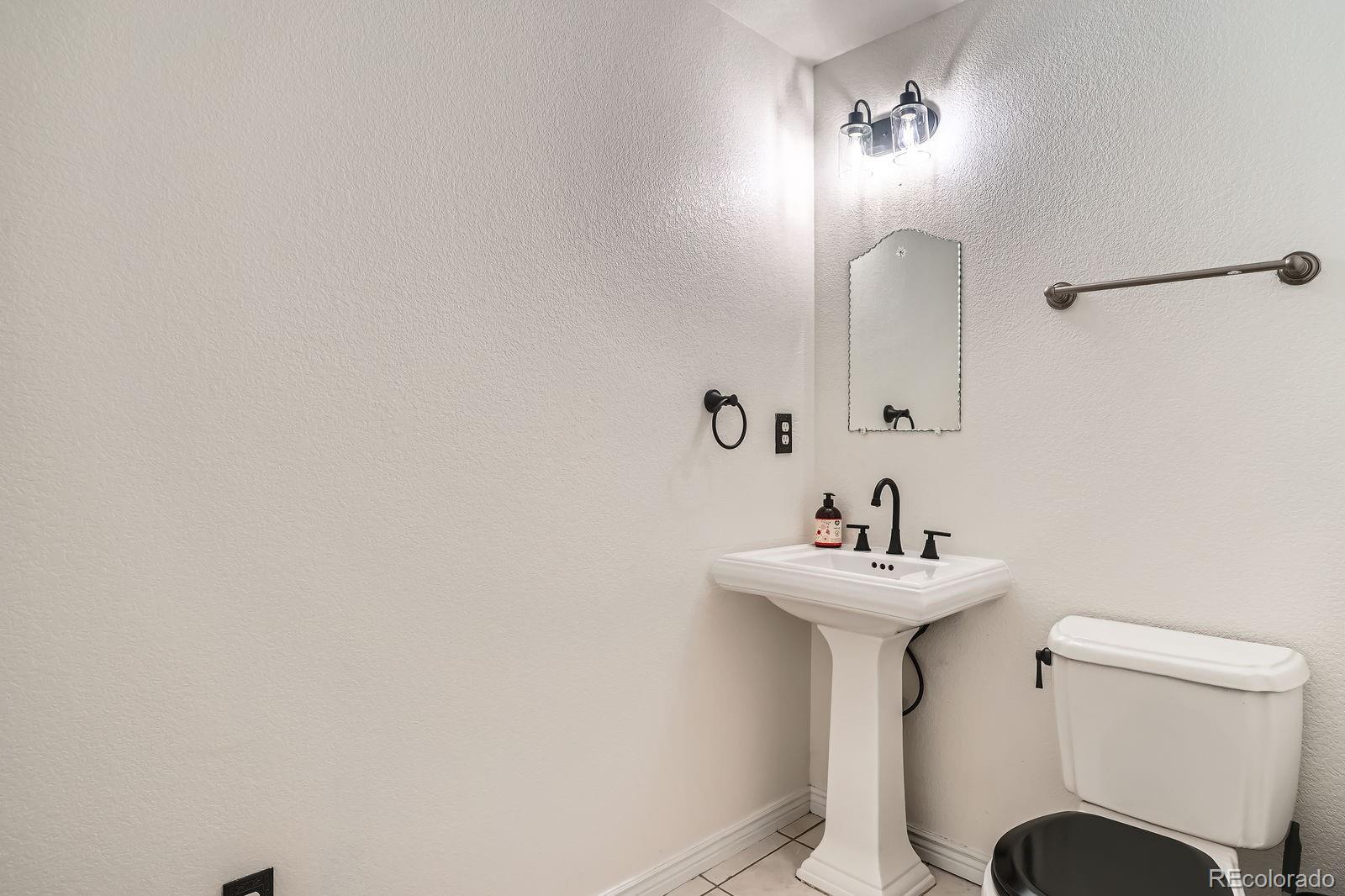 MLS Image #14 for 7420 s houstoun waring circle,littleton, Colorado