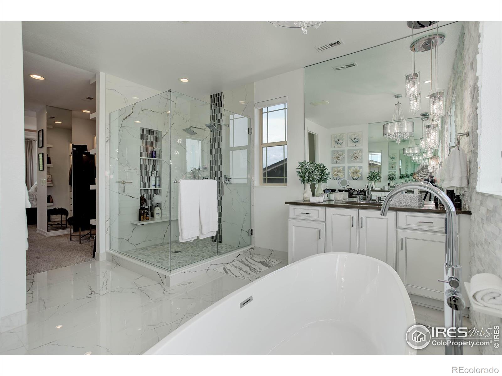 MLS Image #14 for 9527  loveland way,arvada, Colorado