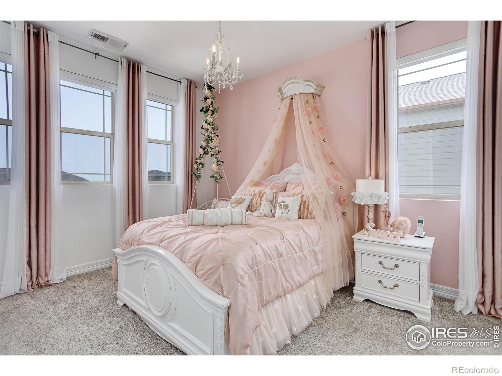 MLS Image #17 for 9527  loveland way,arvada, Colorado