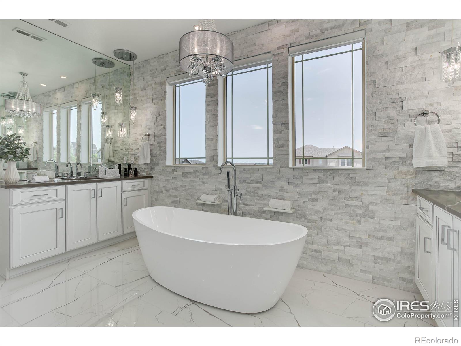 MLS Image #5 for 9527  loveland way,arvada, Colorado