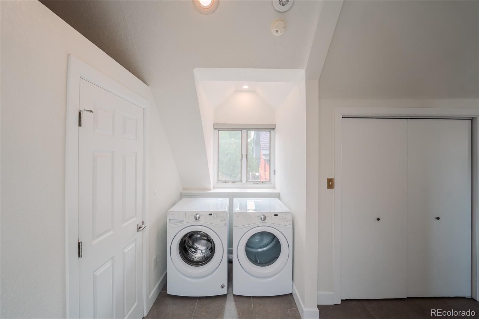 MLS Image #20 for 1165 n pennsylvania street,denver, Colorado