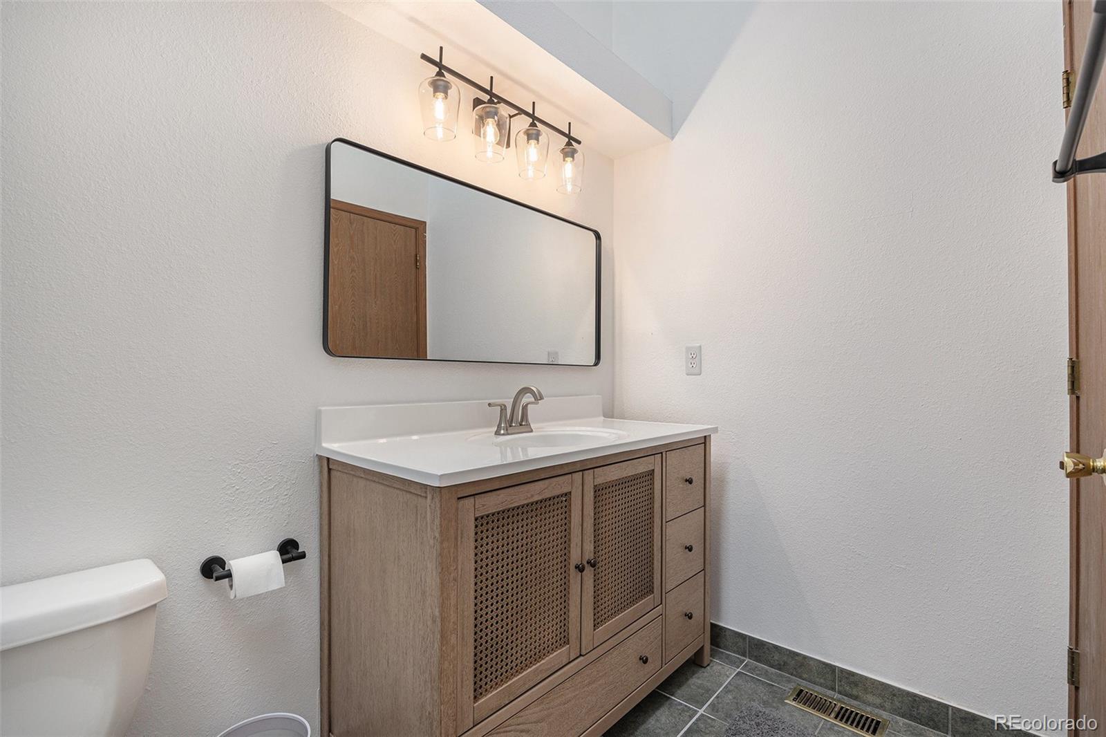 MLS Image #16 for 1919  newland court,lakewood, Colorado