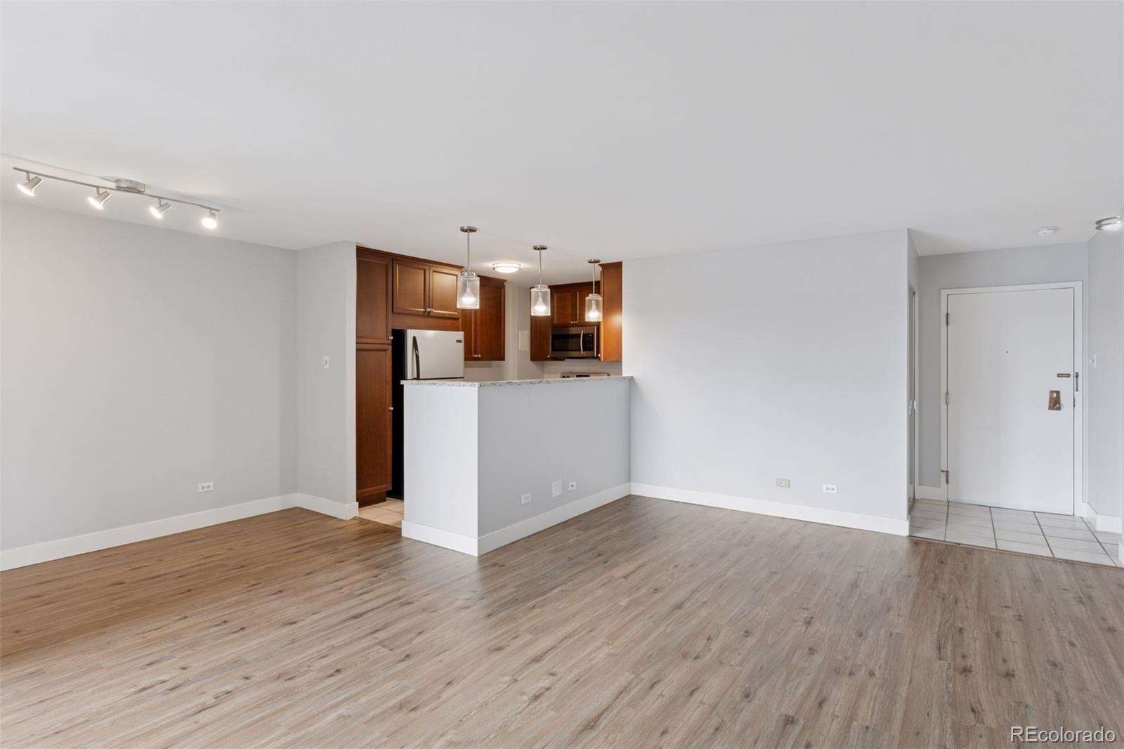 MLS Image #12 for 480 s marion parkway,denver, Colorado