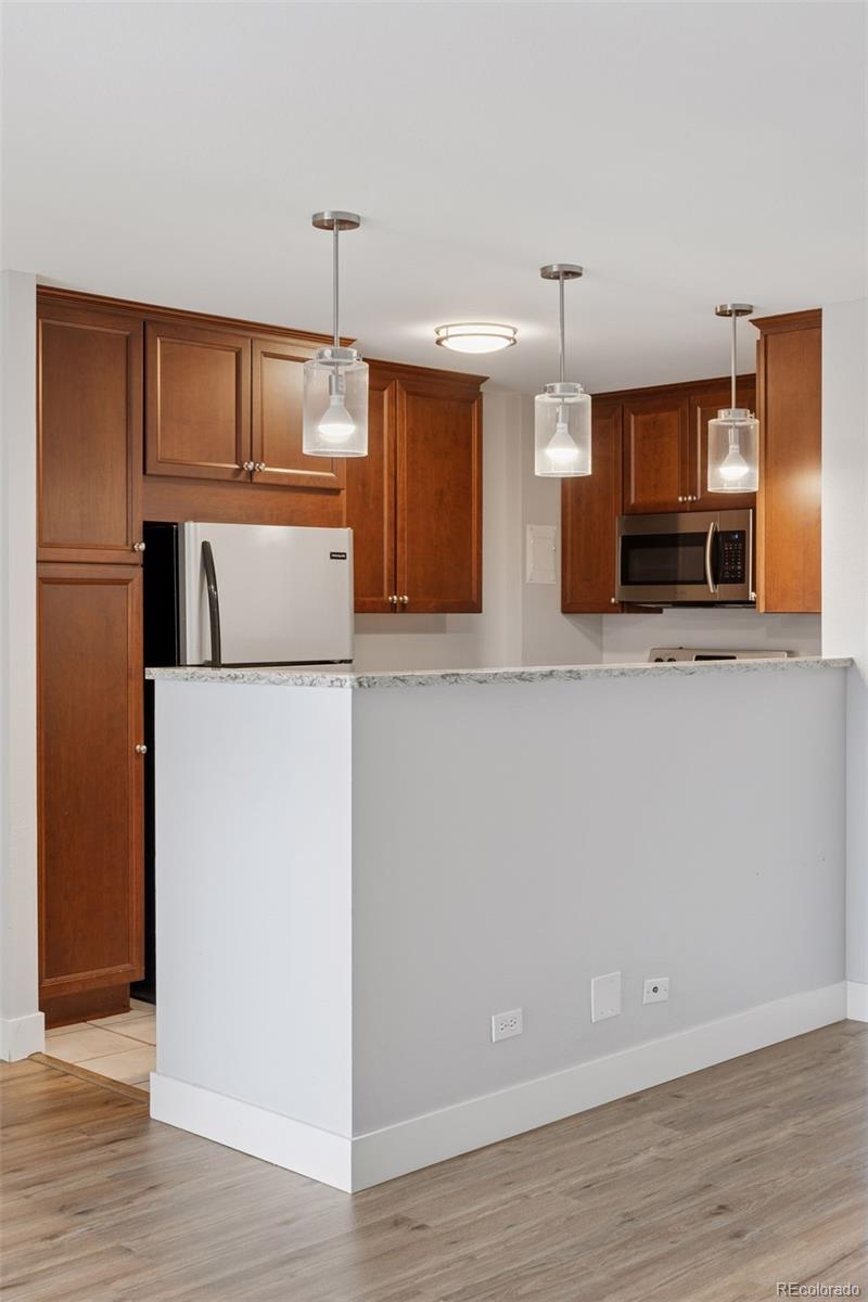 MLS Image #9 for 480 s marion parkway,denver, Colorado