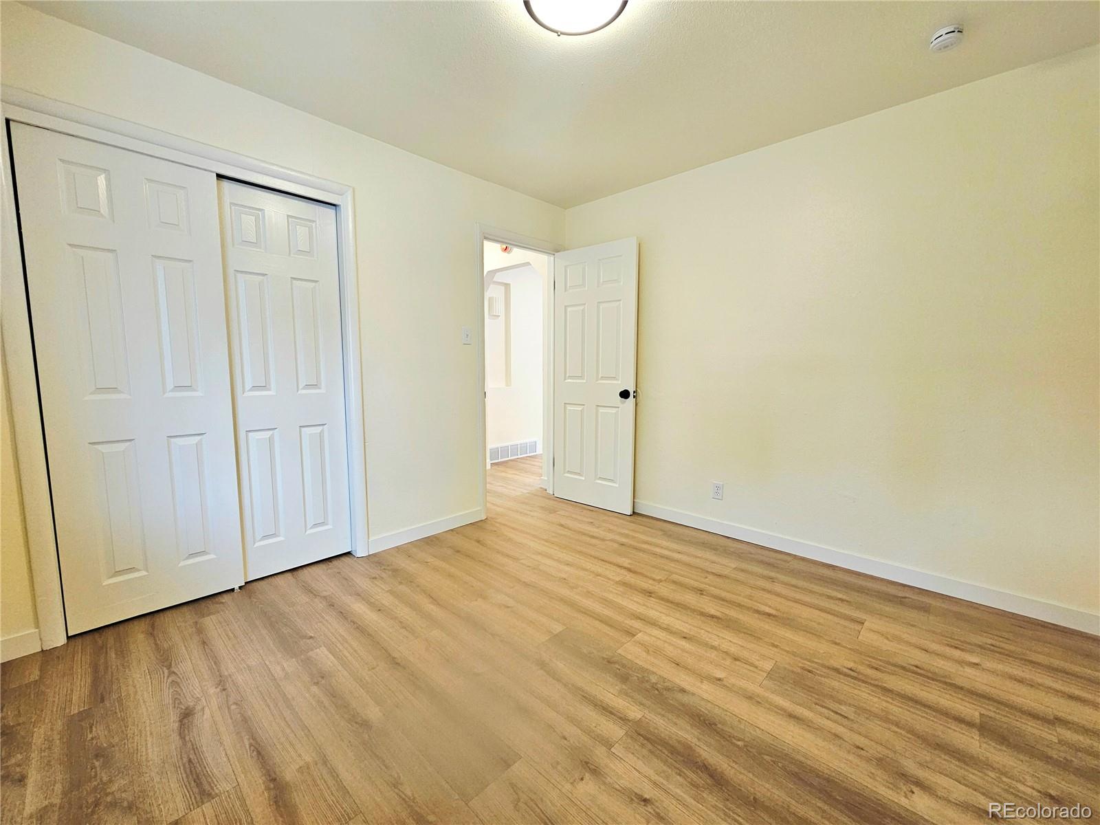 MLS Image #16 for 1405 s utica street,denver, Colorado
