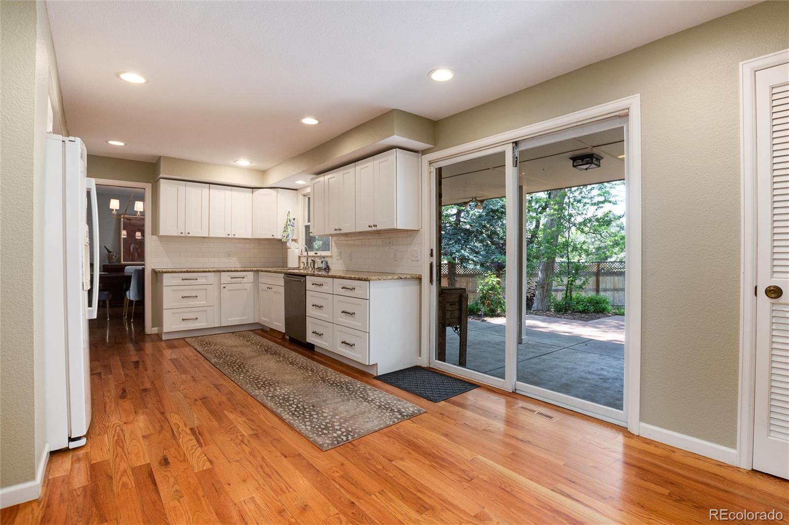 MLS Image #10 for 9837 e aberdeen avenue,englewood, Colorado