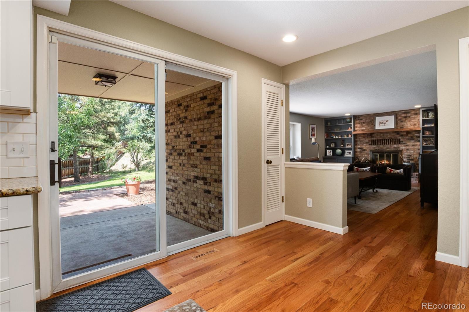 MLS Image #11 for 9837 e aberdeen avenue,englewood, Colorado