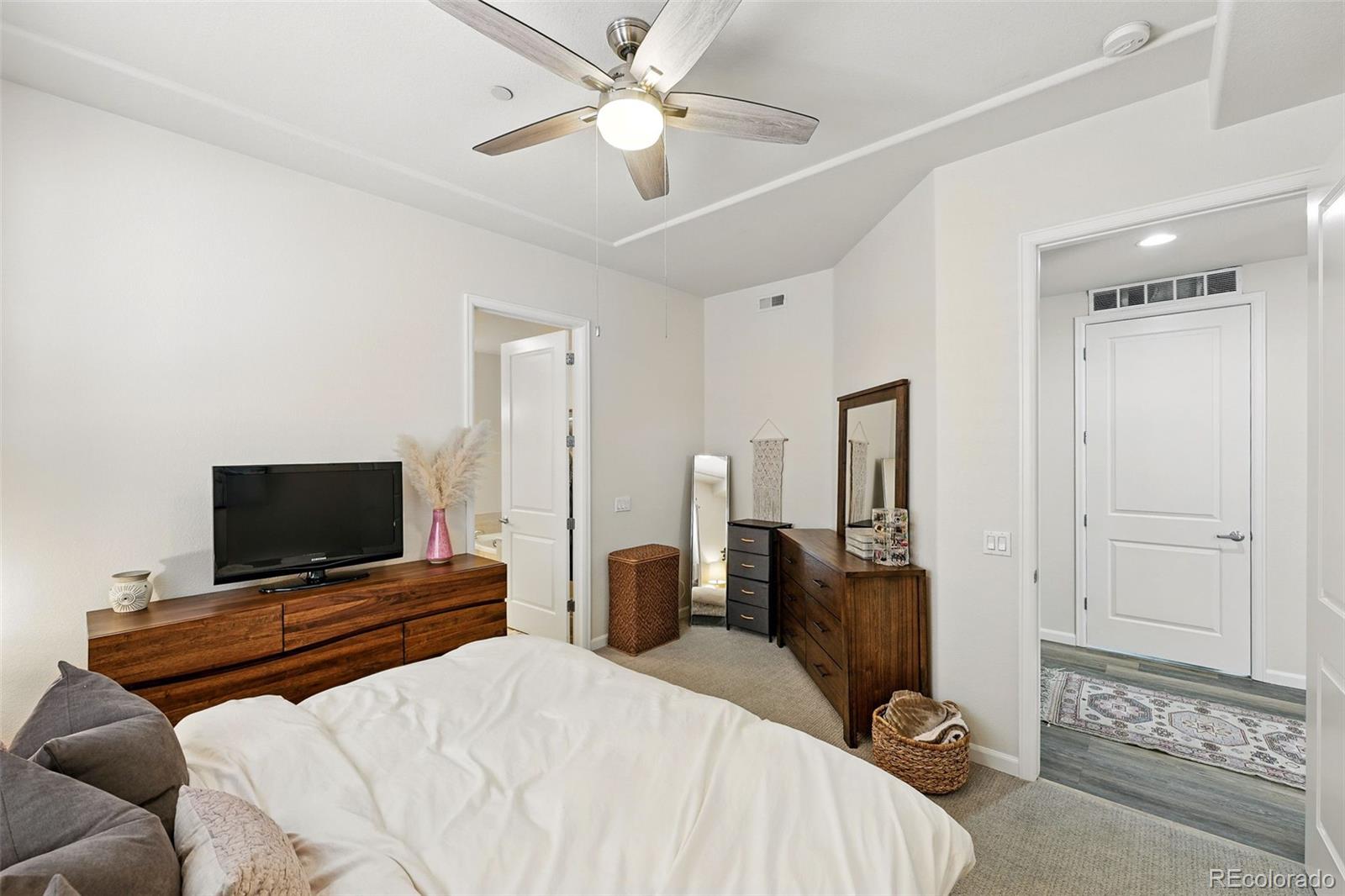 MLS Image #19 for 2100 n humboldt street,denver, Colorado
