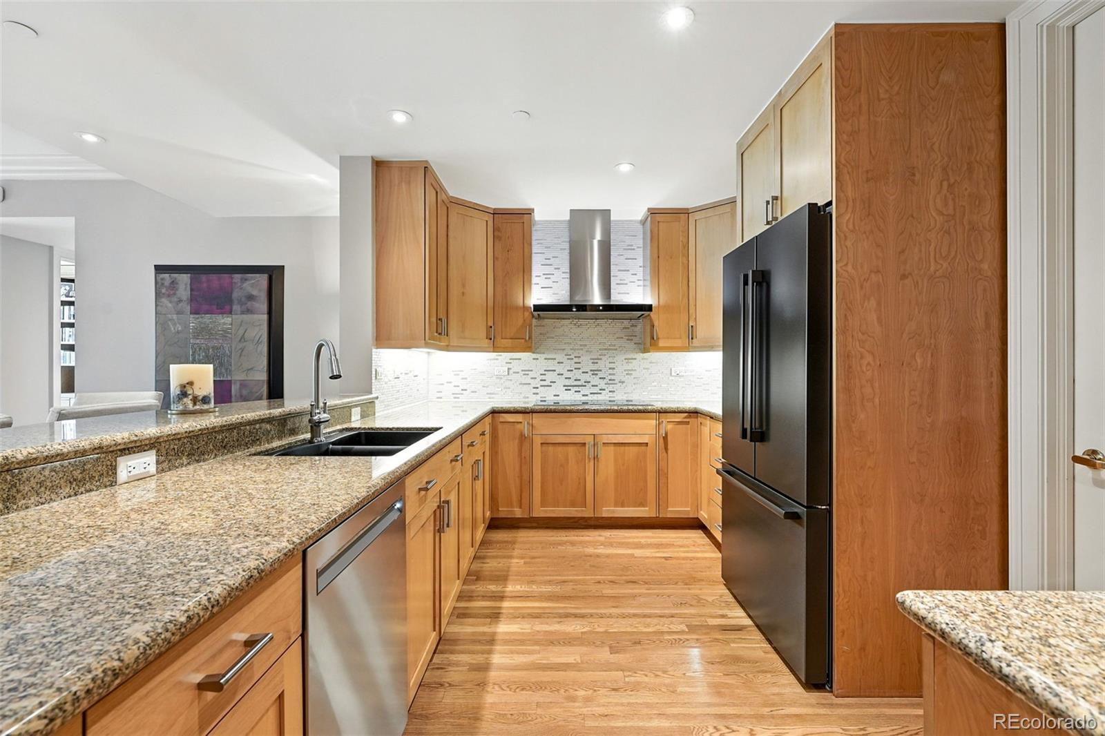 MLS Image #11 for 2400 e cherry creek south drive,denver, Colorado