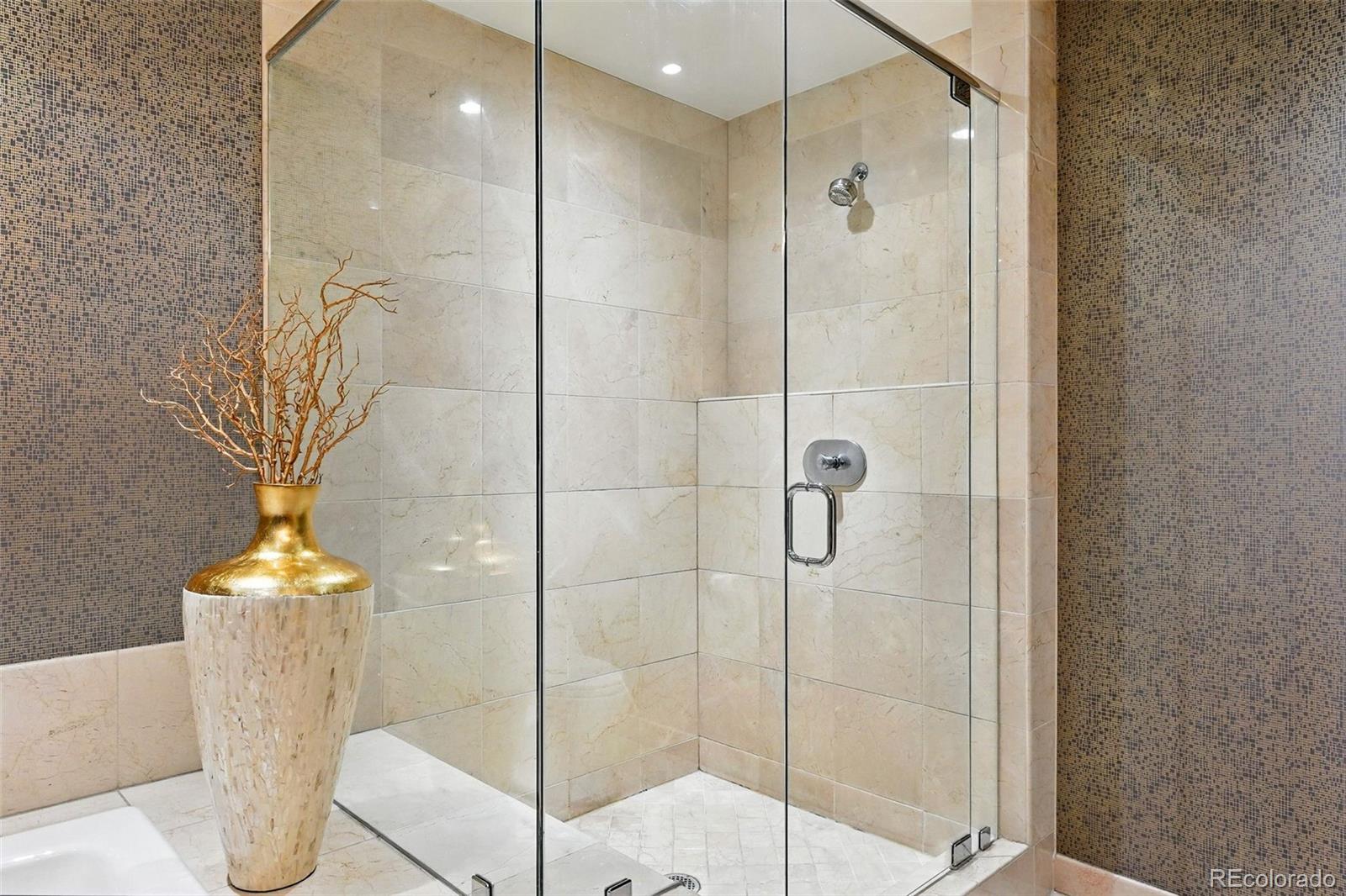 MLS Image #22 for 2400 e cherry creek south drive,denver, Colorado