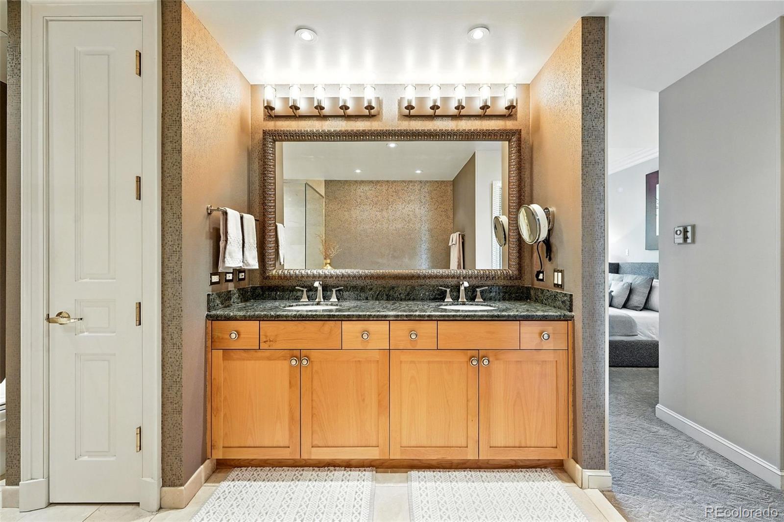 MLS Image #23 for 2400 e cherry creek south drive,denver, Colorado