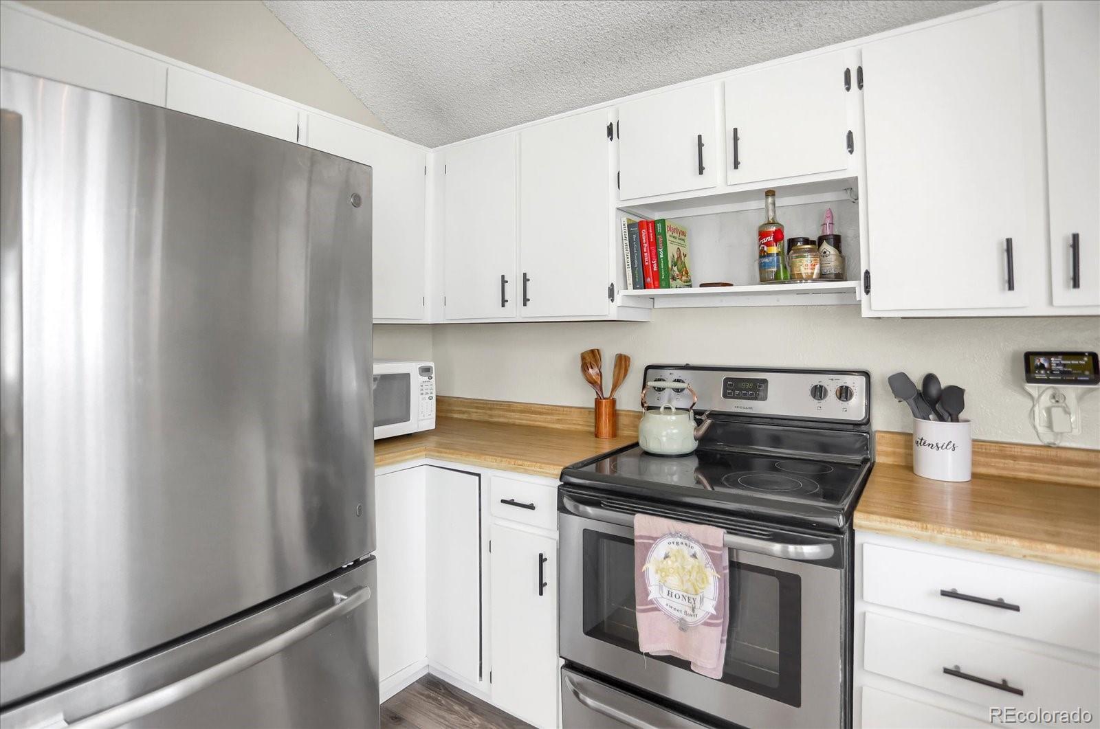 MLS Image #7 for 3853 s genoa court,aurora, Colorado