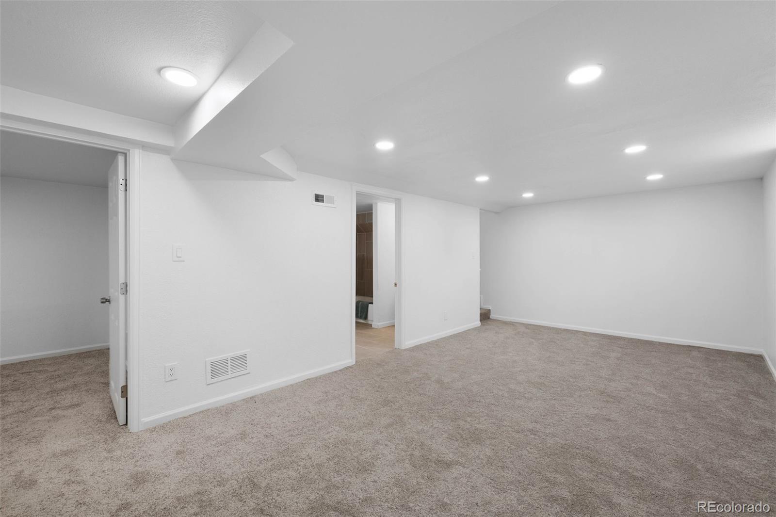MLS Image #9 for 7600  kearney drive,commerce city, Colorado