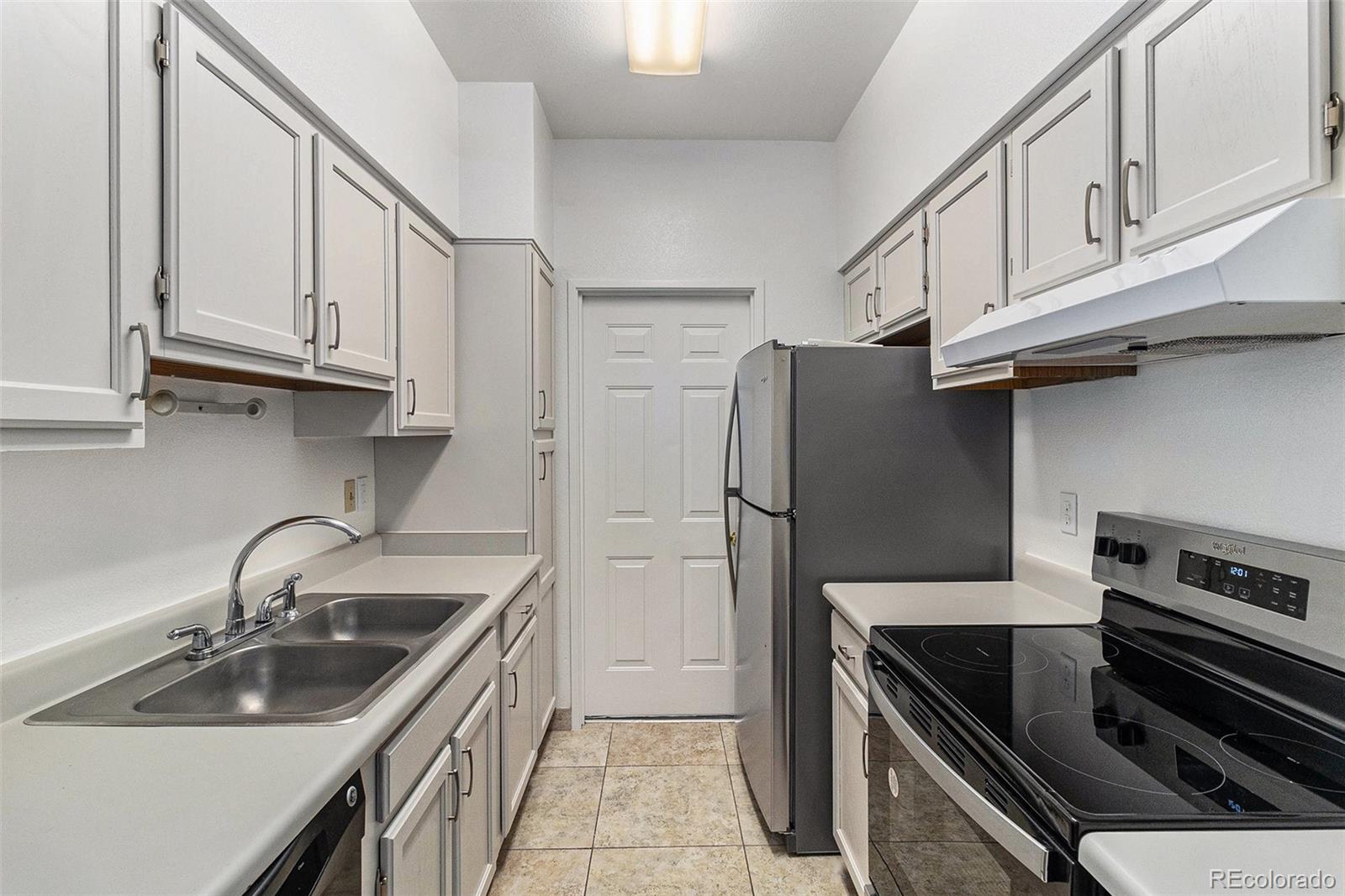 MLS Image #11 for 7453  singing hills drive,boulder, Colorado