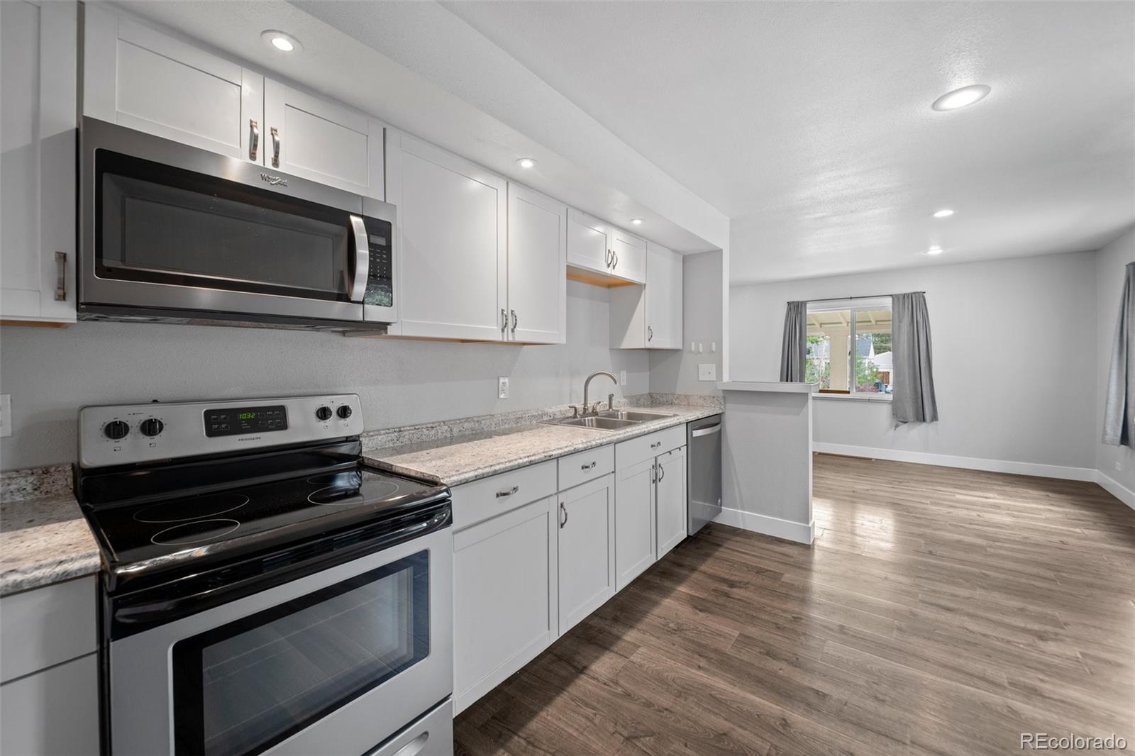 MLS Image #11 for 1865 s knox court,denver, Colorado