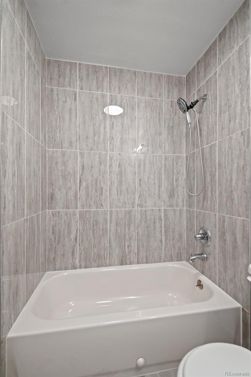 MLS Image #23 for 1865 s knox court,denver, Colorado