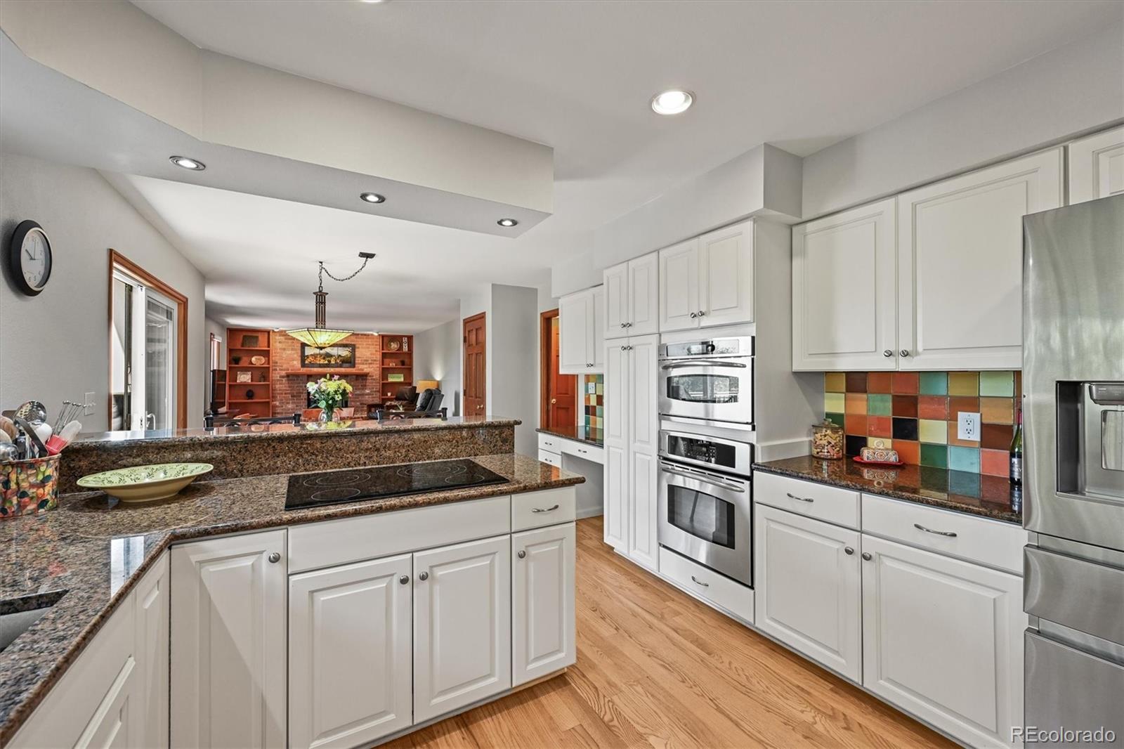 MLS Image #6 for 6862  independence court,arvada, Colorado