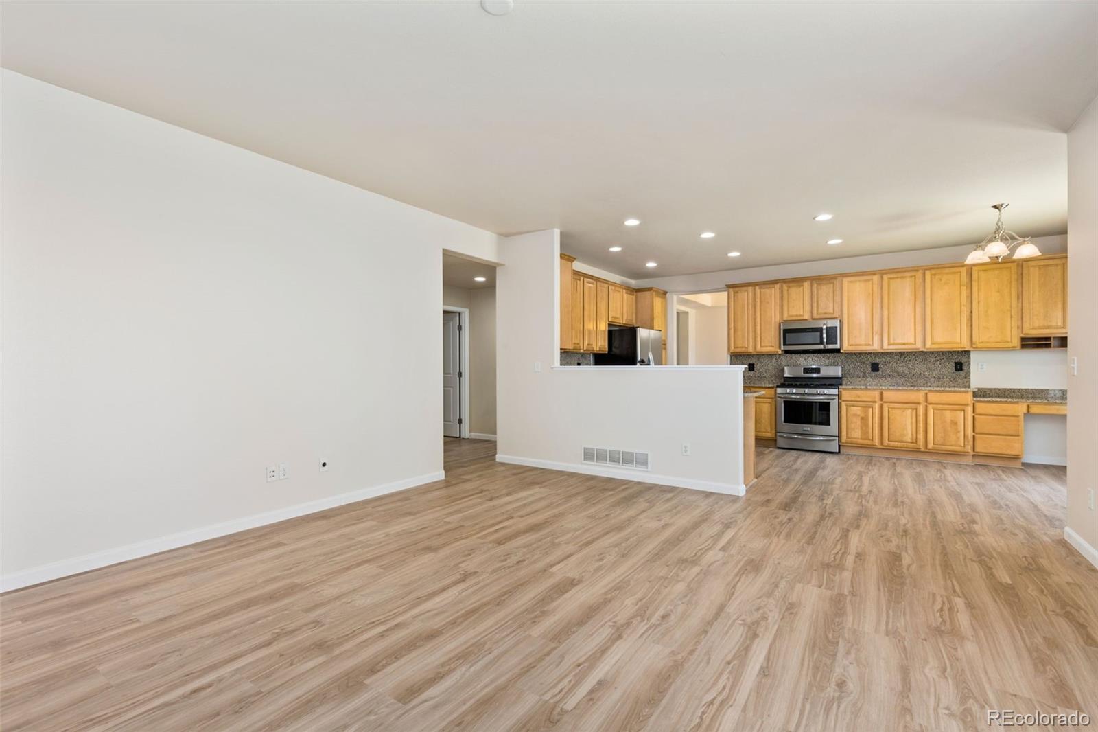 MLS Image #15 for 4597  sedona lane,dacono, Colorado