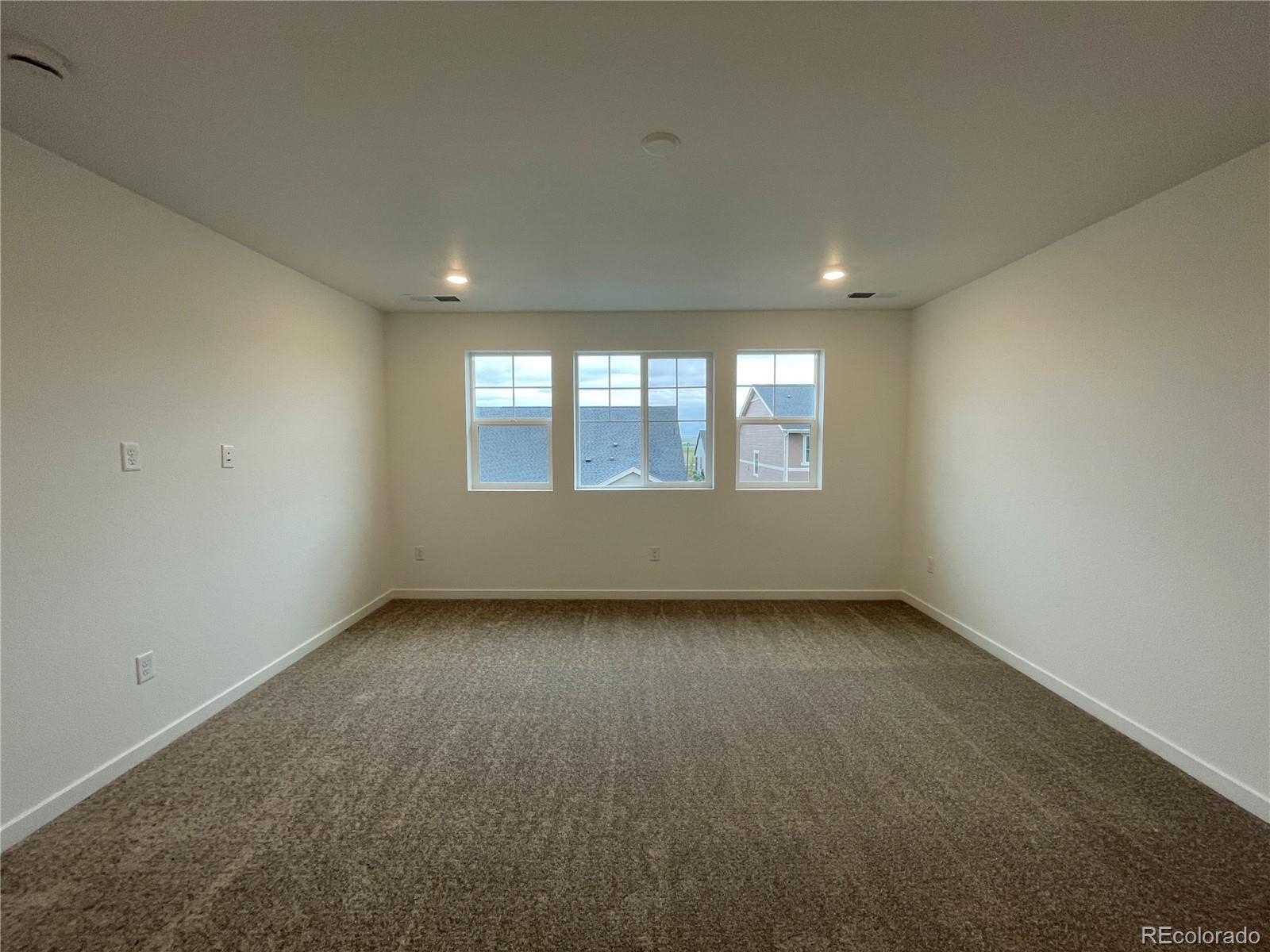 MLS Image #5 for 4106  amanda drive,johnstown, Colorado
