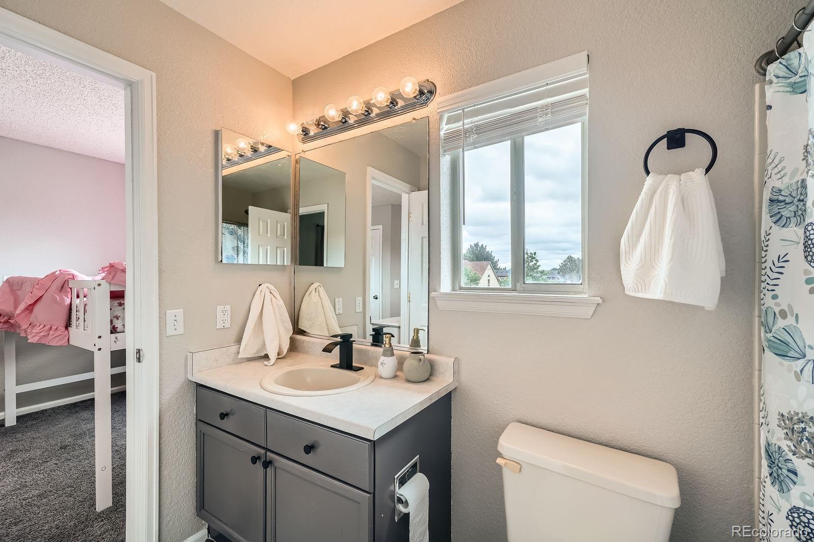 MLS Image #15 for 4567  flanders way,denver, Colorado