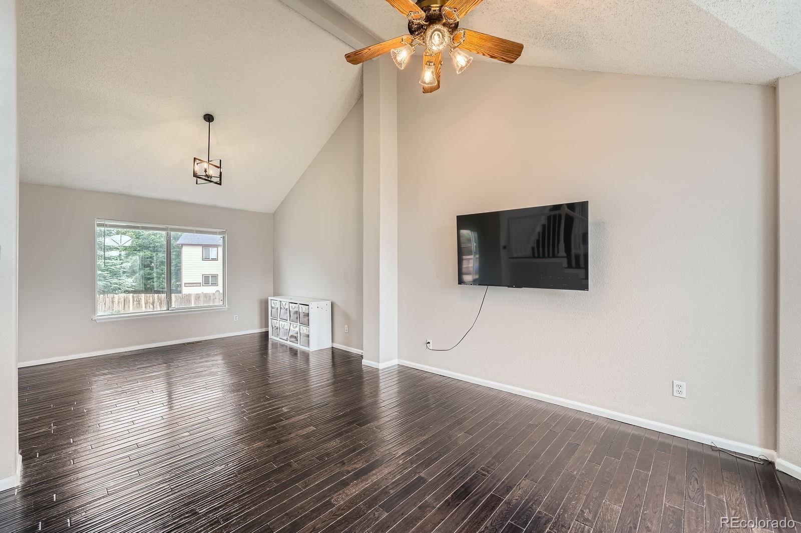 MLS Image #5 for 4567  flanders way,denver, Colorado