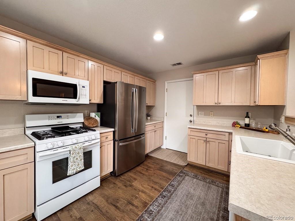 MLS Image #11 for 849  canary lane,brighton, Colorado