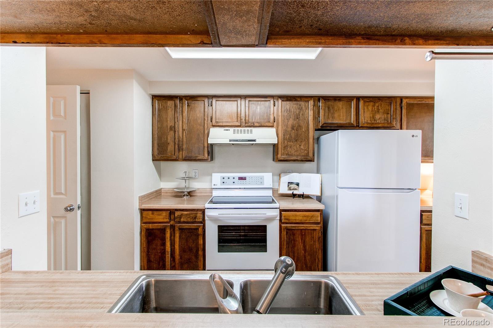 MLS Image #10 for 4621 s fraser circle,aurora, Colorado