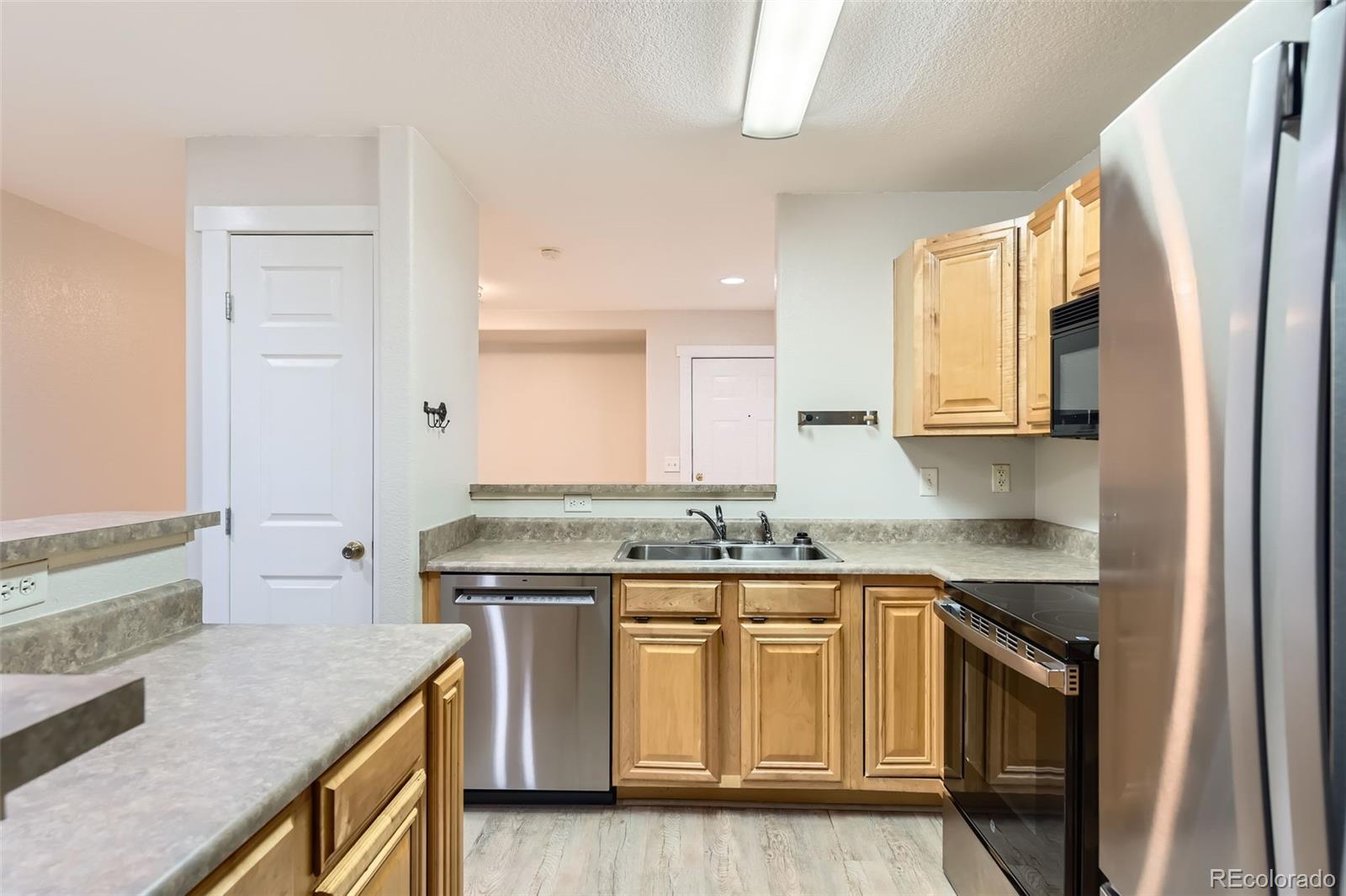 MLS Image #8 for 5201 s fox street,littleton, Colorado