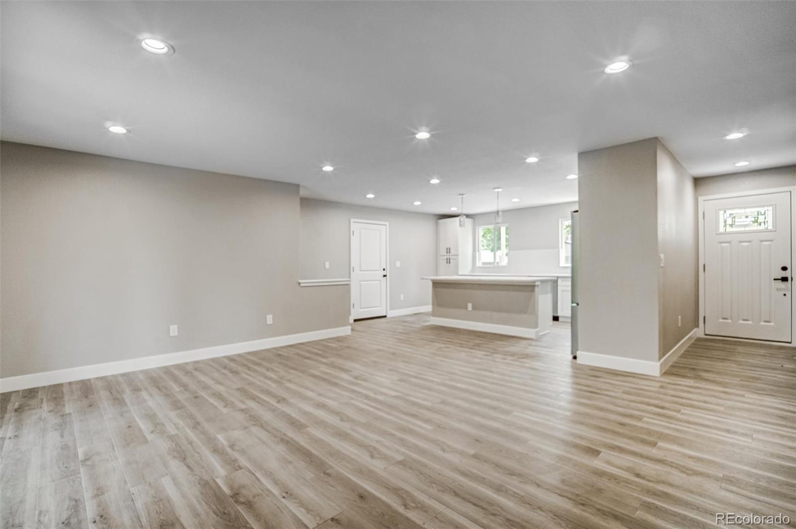 MLS Image #2 for 363  lima street,aurora, Colorado