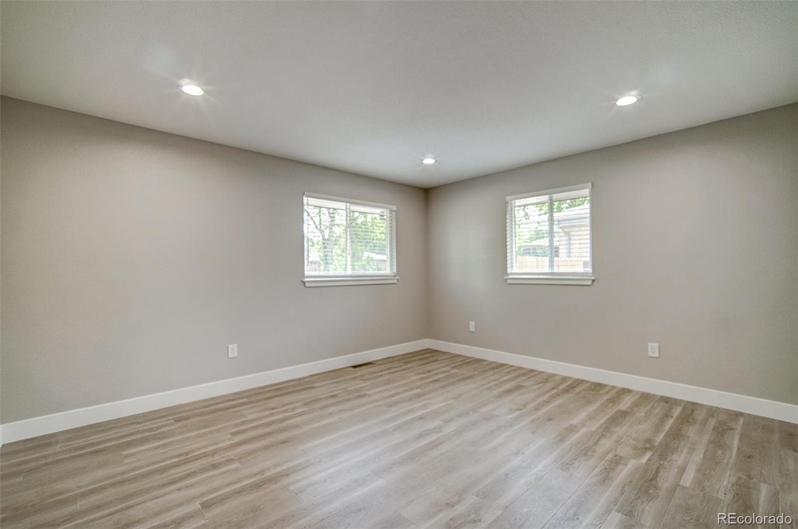 MLS Image #4 for 363  lima street,aurora, Colorado